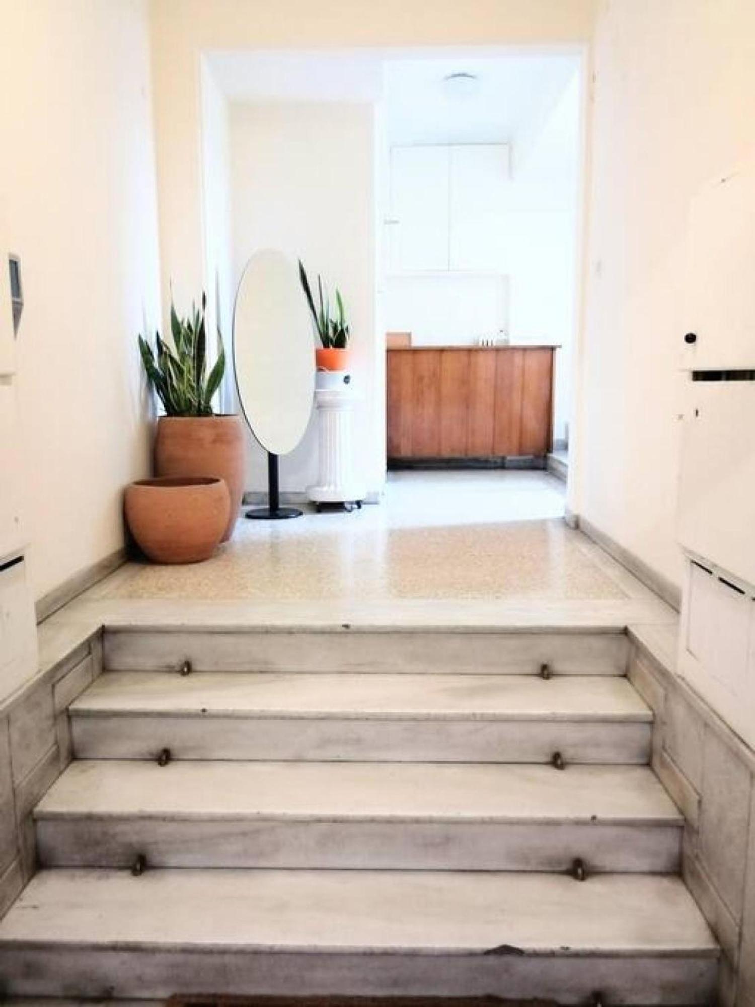 Magnificent Apartment In Plaka Atenas Exterior foto