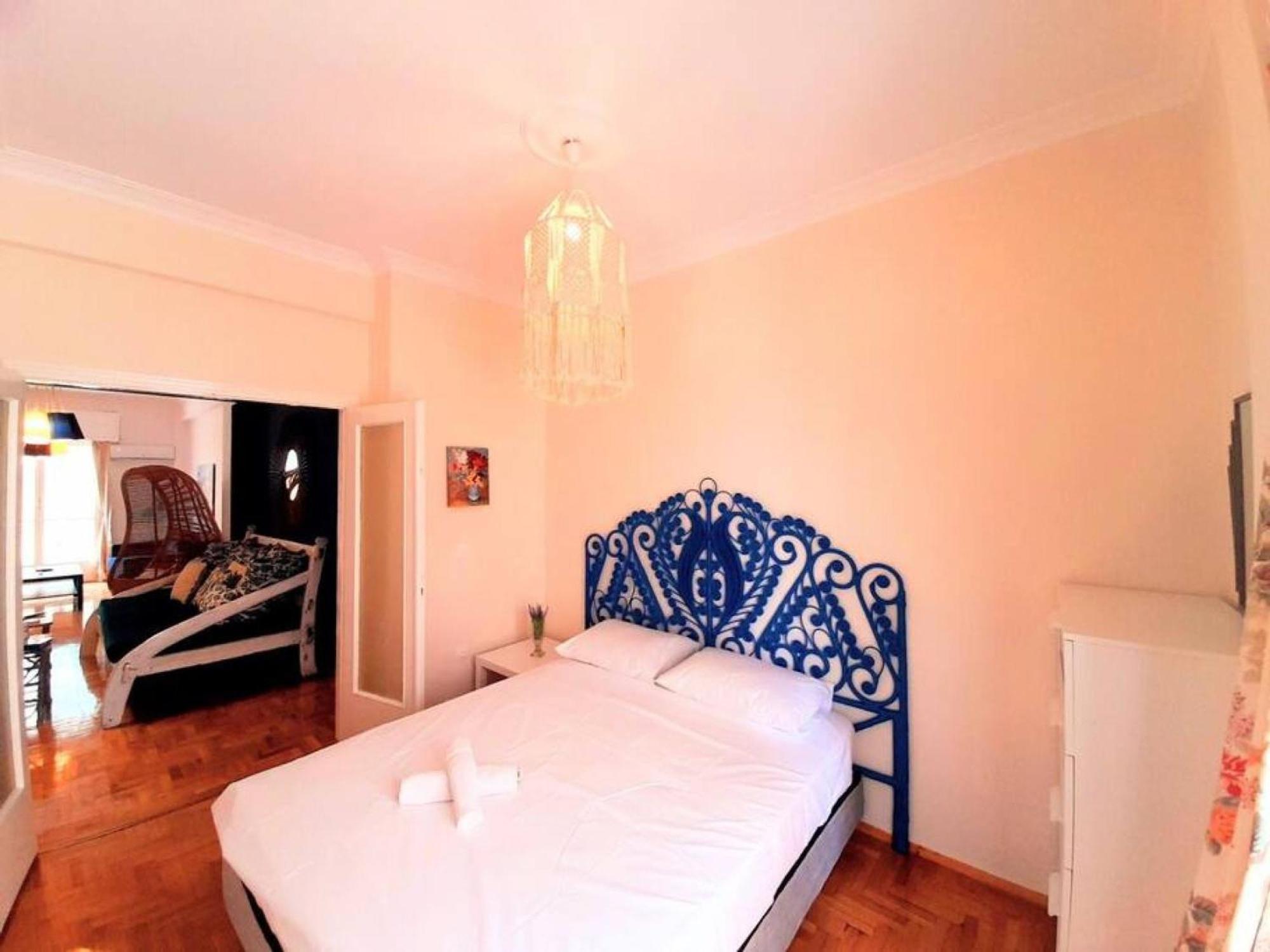 Magnificent Apartment In Plaka Atenas Exterior foto